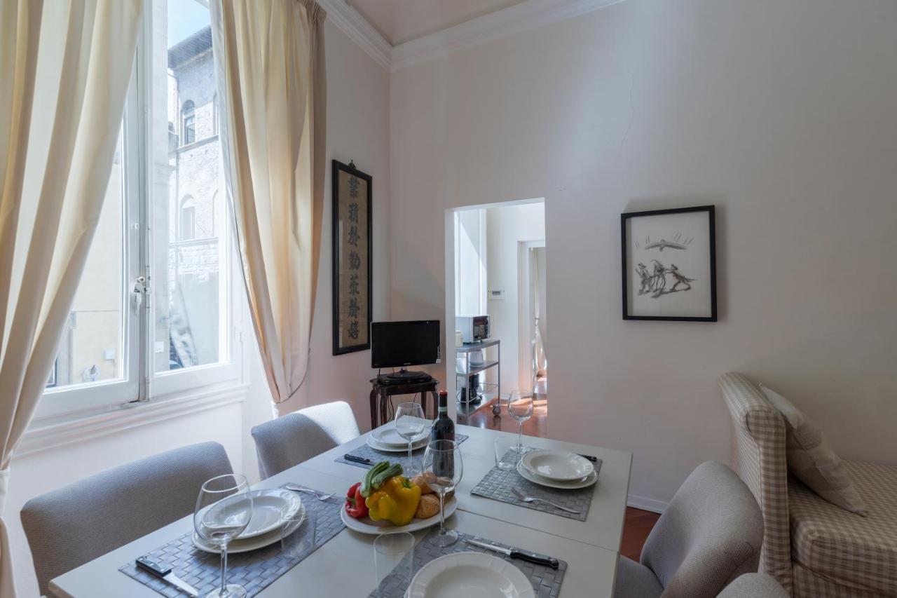 Big Apartment A Stone'S Throw From The Duomo Florence Exterior photo